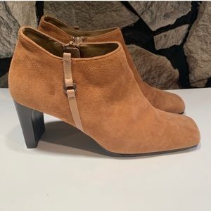 Karen Scott Women’s Booties Size 7